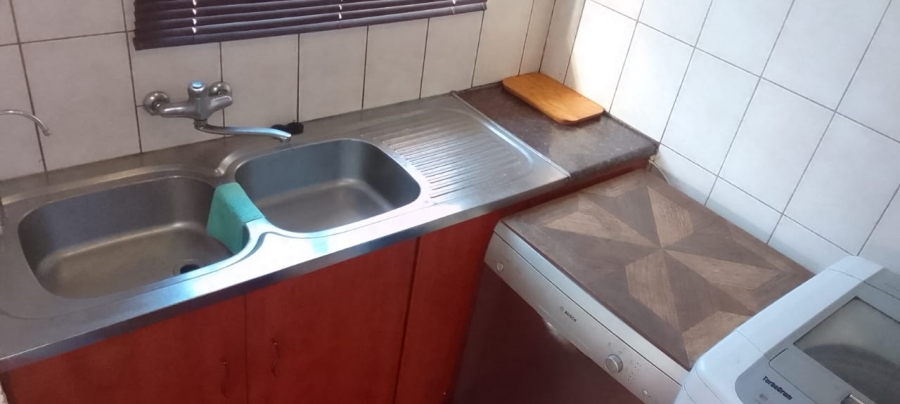 3 Bedroom Property for Sale in Azalea Park North West